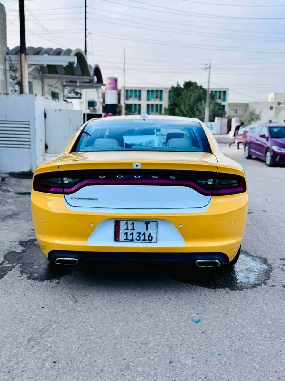 🔺دخول جديد دوج جارجر امريكي🔺

الموديل .2023🪬 اصل 

               (الاصدار الاخيرررر)

              اللون . اصفر  مميز 💛

المسافة المقطوعة 54 mi فقط وظع الوكالة

حجم المحرك 3600

(كفاله السياره)

مواصفات السيارة ..

-كامرة خلفية دوارة HD

-لايتات زنون وكالة

-تشغيل عن بعد 

-كشنات حضن مع تحكم كهرباء

-حساس خلفي

- بلوجكترات زنون لد امامي 

-شاشة كبيره مع نضام GPS

-مري جانبية هيتر مع عاكس الضوء

-نضام USB- كامل 

-تبريد قطعتين

-بصمة ابواب 

ويل 18 تخم تاير جديد 

( رقم بغداد نكليزي بسمي مامشتغله خط ولاعبري صاعد بيها) لون ابيض أصل السياره جديده وجاهزه واحله من الصوره بعد منضومه غاز

مكان السيارة الديوانية 🫵

اي استفسار الاتصال. متوفر وتس اب 

📞‏‪‏‪***********‬‏
