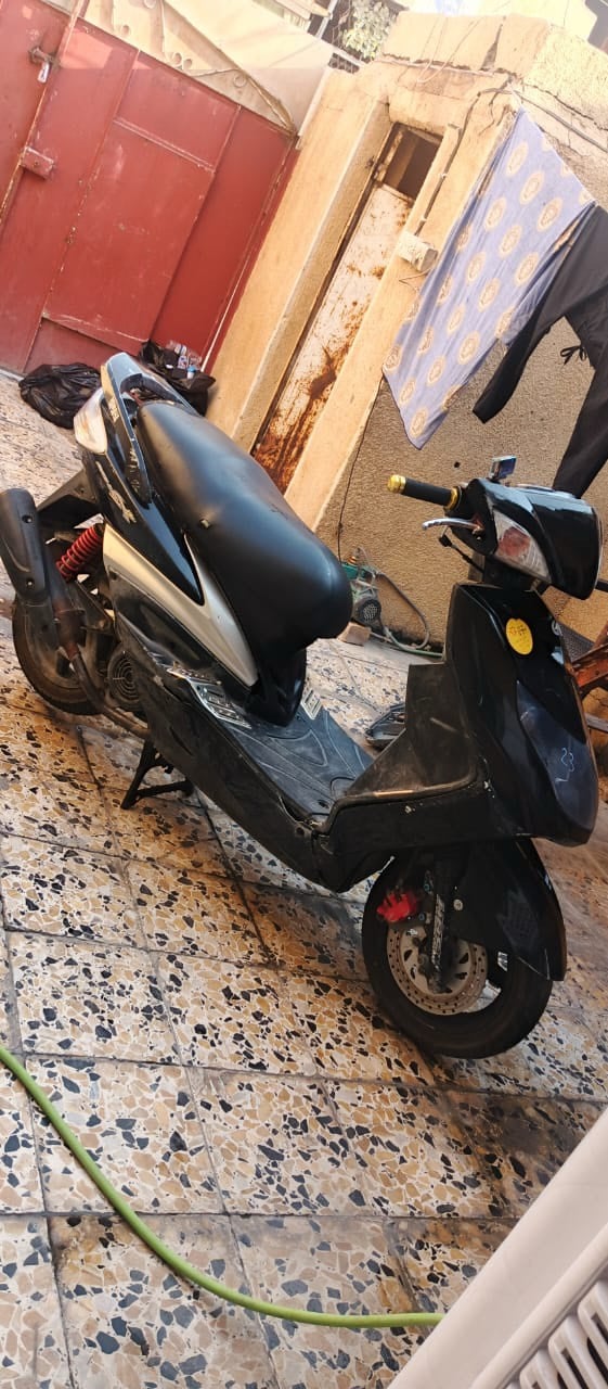 دراجه لبيع فحل قطر دهن وصلنصه وكلاجات رياضي السعر٥٠٠العنوان منصور شراي واتساب دراجه كابريتر وقبق هندر والجناح موجود الذيل مالته ***********