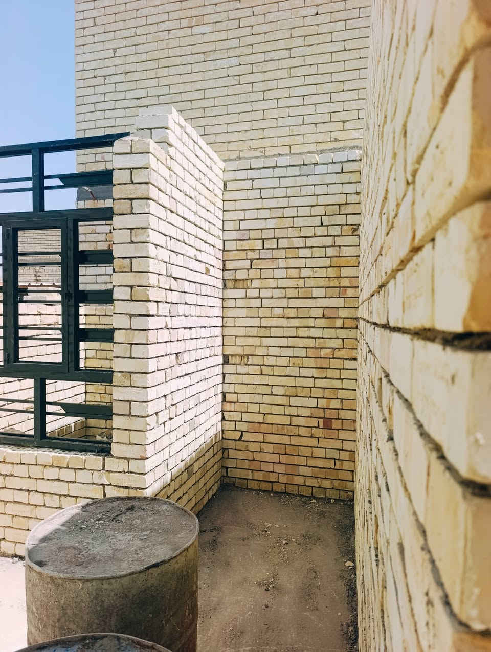 شغل درجه اولى ع دبل وقطعي تسليم مهندس 
***********
