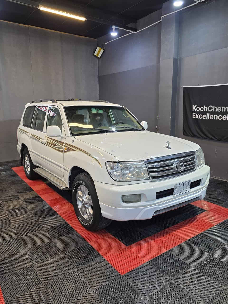 السلام عليكم 
لاندكروزر مونيكا 2007 

السياره مكفوله من الصبغ

مواصفات السيارة GXR

مكينه 6 سلندر 4500

كير ومكينه واكسلات خير من الله 

قفل مركزي

اربع جامات اوتو

گير اوتو ماتيك

لوكير شغال 

قفل اكسل ثكيل وخفيف

7 راكب

دبل تانكي 
تبريد 3 قطع مركزي

بيها ثلاجه تجرش

صدر أمامي وخلفي كله جديد

تخم تاير ياباني

وبعد بيها هواي شغلات ما مذكوره

السياره جديده بمعنى الكلمة

وبل عافيه عل ياخذها

السعر 173 وبيها مجال 

العنوان ميسان العمارة

للتواصل والاستفسار

بي واتس اب واتصال

***********
