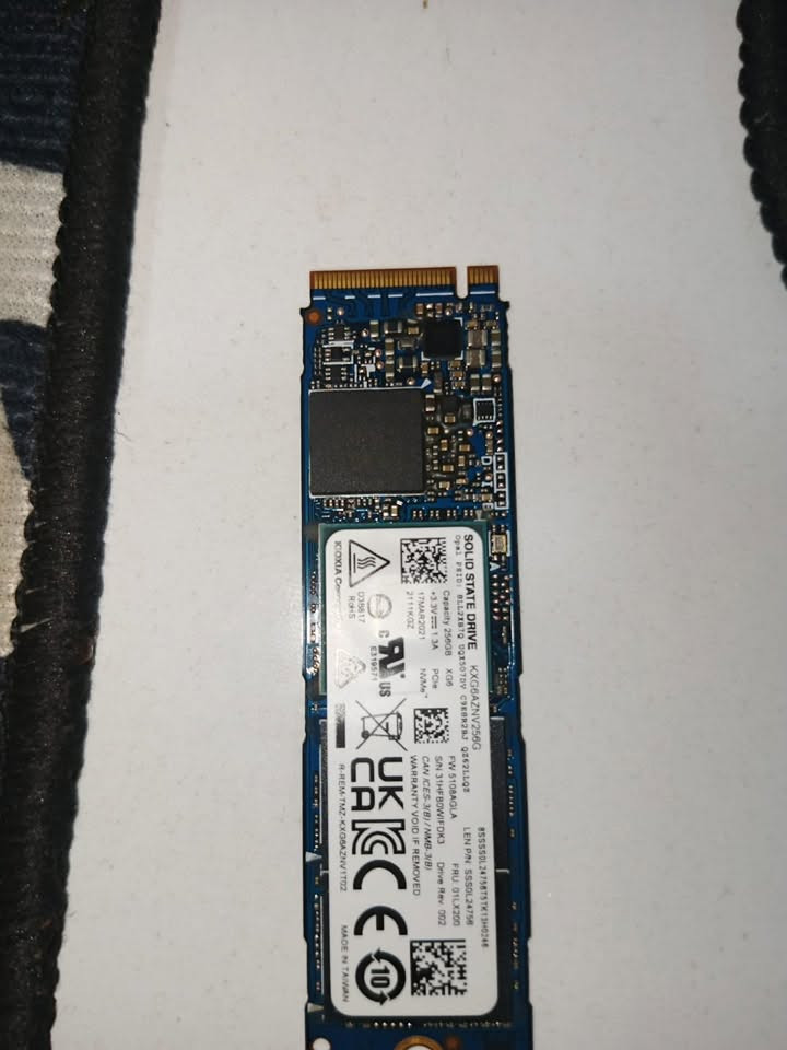 سلام عليكم 
عندي هذه M.2     256gb
البيع لخرض تطوير الي 512gb و الهارد نضيف كلش استخدام شخصي

السعر 30 
منو يريد يتفضل واتس اب 
***********
