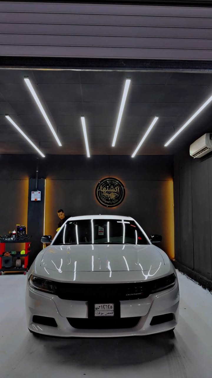 جارجر ٢٠٢٣ • ابيض • كفاله عامه