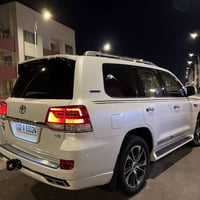 لاندكروزر GXR • ٢٠٢٠ • ٨ سلندر