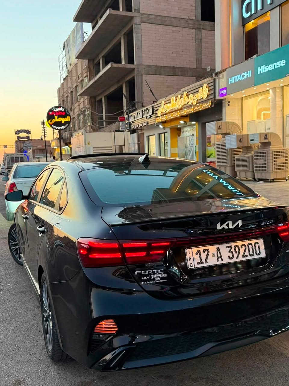سلام عليكم 

سيارة كيا فورتي 2023

مكينه 2000 دوش 

امريكي ضرر كما موضح بلصوة 

مبدل دعامية وجاملغ كتر الراكب 

السياره كلش نضيفة 

العنوان السماوة مركز المدينة 

للتواصل ***********
