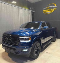 Dodge Ram  2024 BigHorn V8 - 5.7L - 4x2  بسمە  شاشە کامیرە  باب طویل ب...