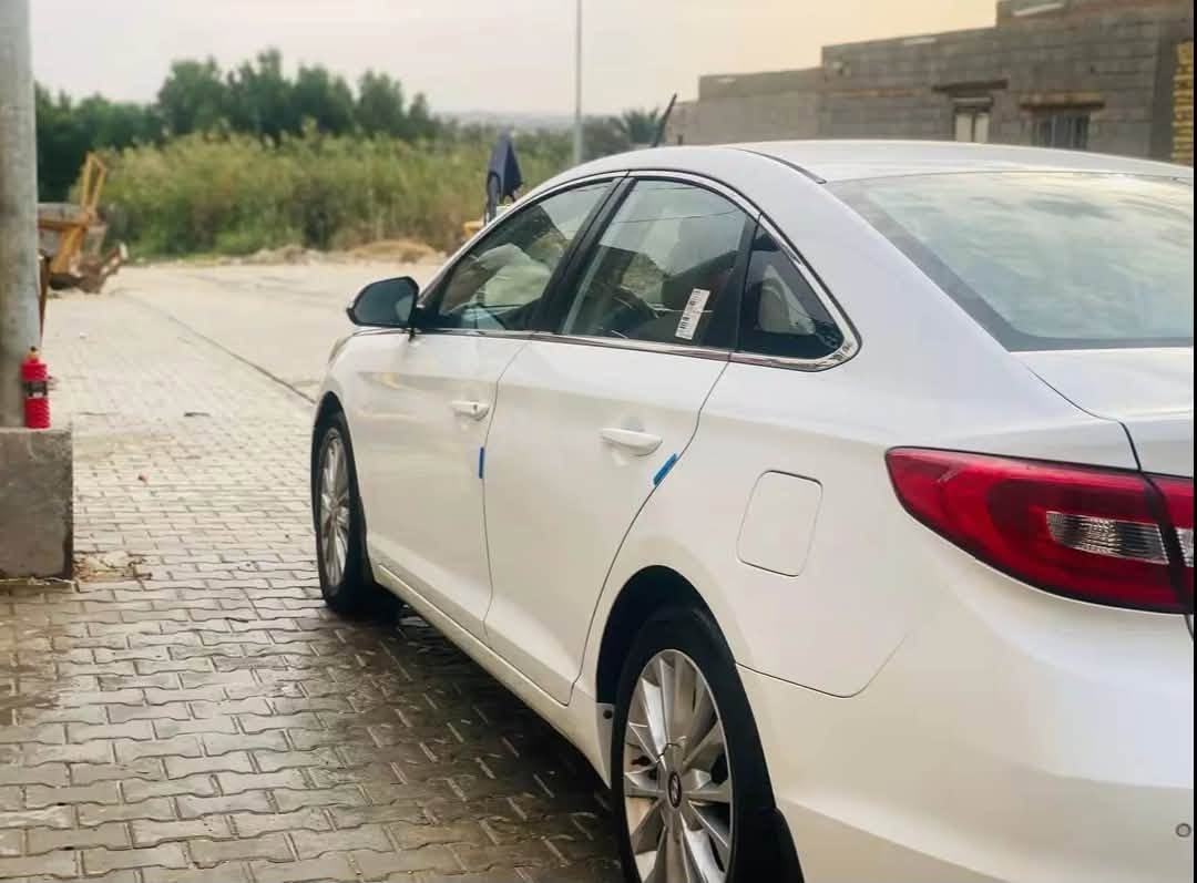 للبيع سوناتا 2015خليجي
2400 داخل بيجي 
ألسياره كفاله ماعدى الي بصوره 
السعر140
 
رقم اربيل الدولي تحويل او وكاله 
للاستفسار 
***********
***********
