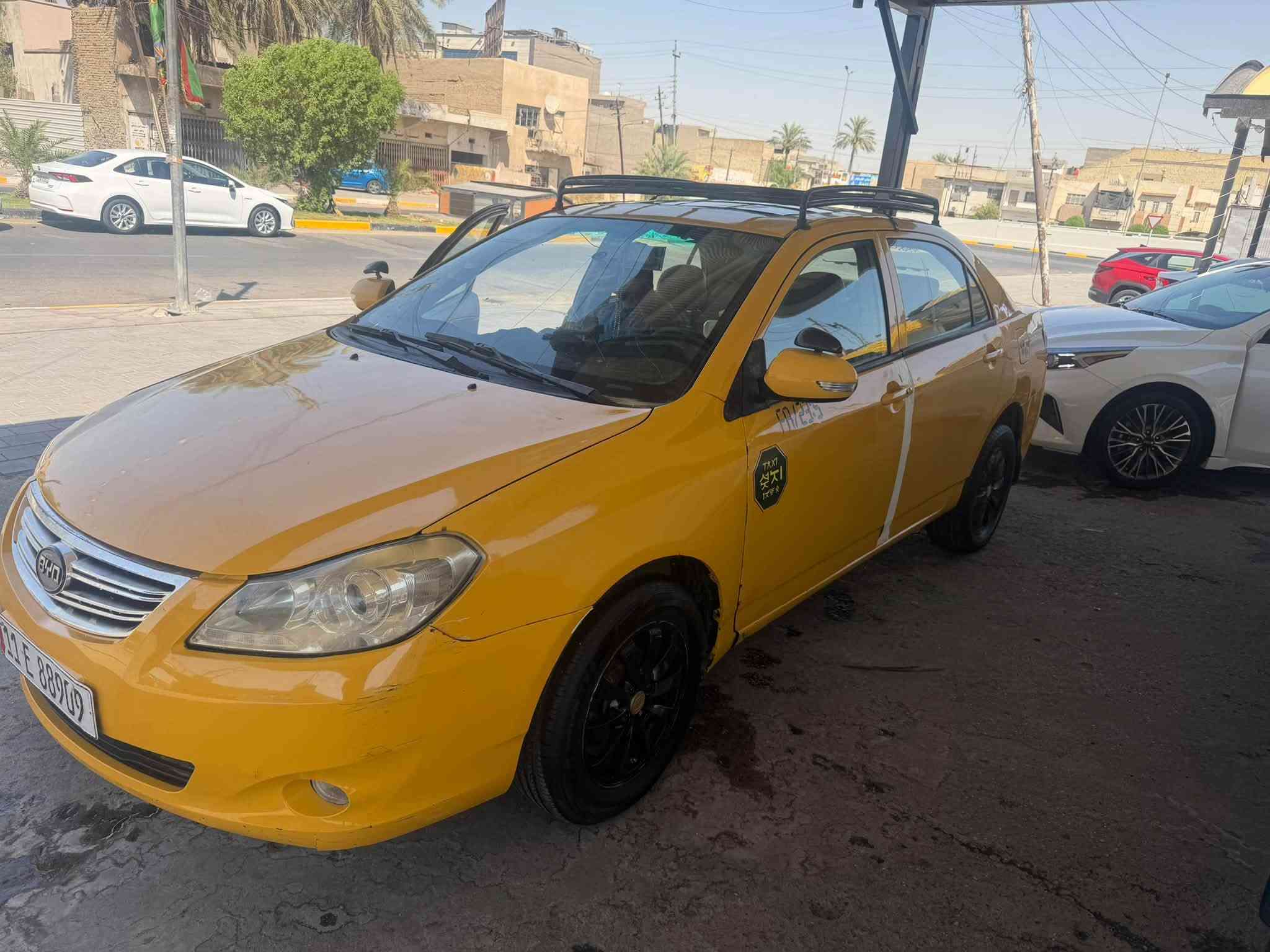 البيع وترهم مراوس بي وايدي جي ٣
*********** 
مكاني بغداد المشتل انتصل التفاصيل
