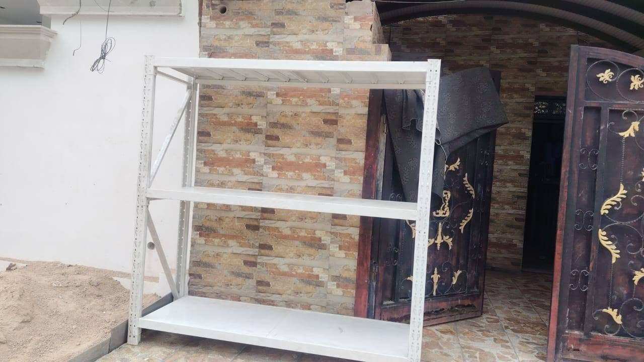 رفوف • جديدة • ٤ قطع