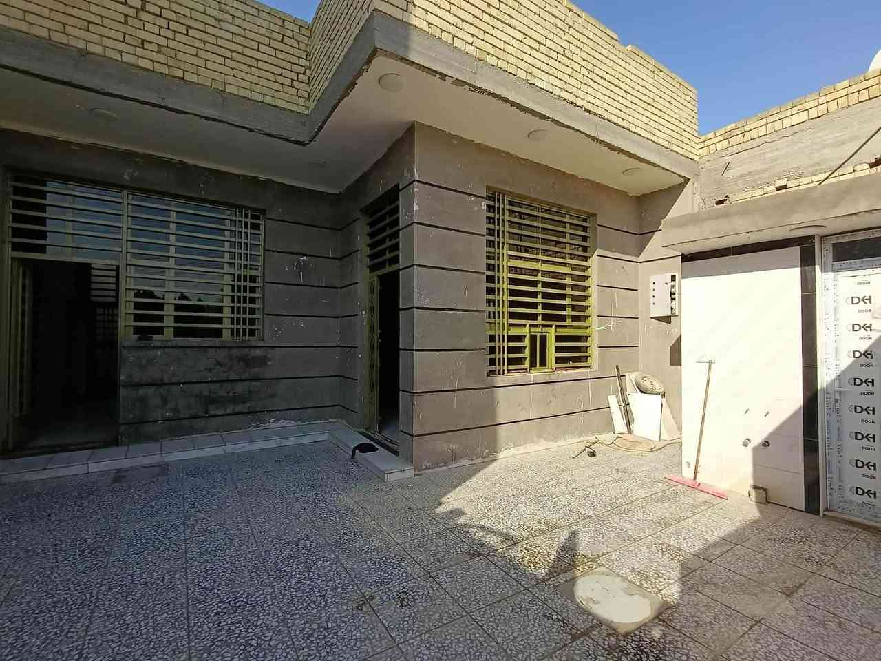 السلام عليكم رئاسه كماليه بيت زراعي نزال 24 واجهه 8 مساحه البيت 192 قرب ابو علي الدراجي عرض شارع 20 بيت جديد حاليا البيت فارغ هذا رقمي ***********
