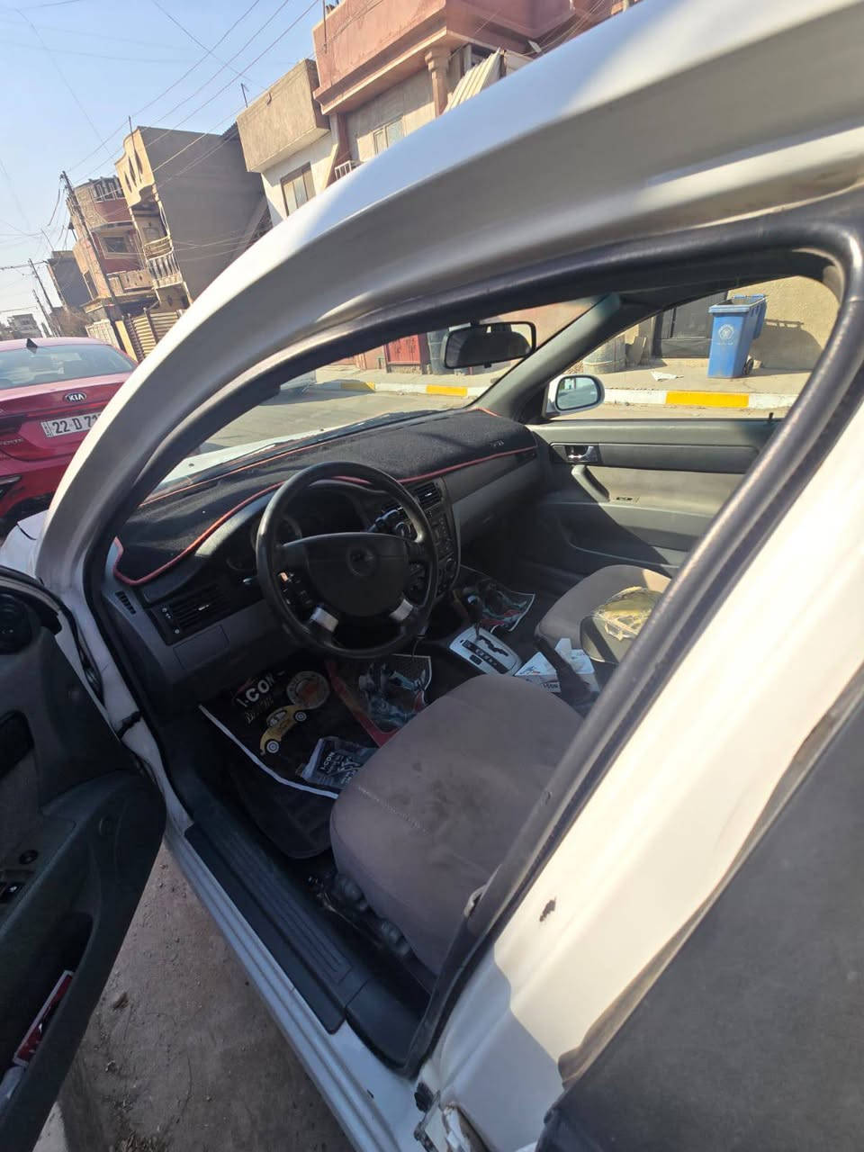 السلام عليكم
سيارة اوبترا موديل 14 بيها سيارة معمرة بالكامل ، حادثاها تبديل جاملغات أمامية و بنيد و بيها تبديل باب سايق الخلفي و صبغ عام السيارة و تكم القمارة من أمام.
بغداد - حي الإعلام
***********
