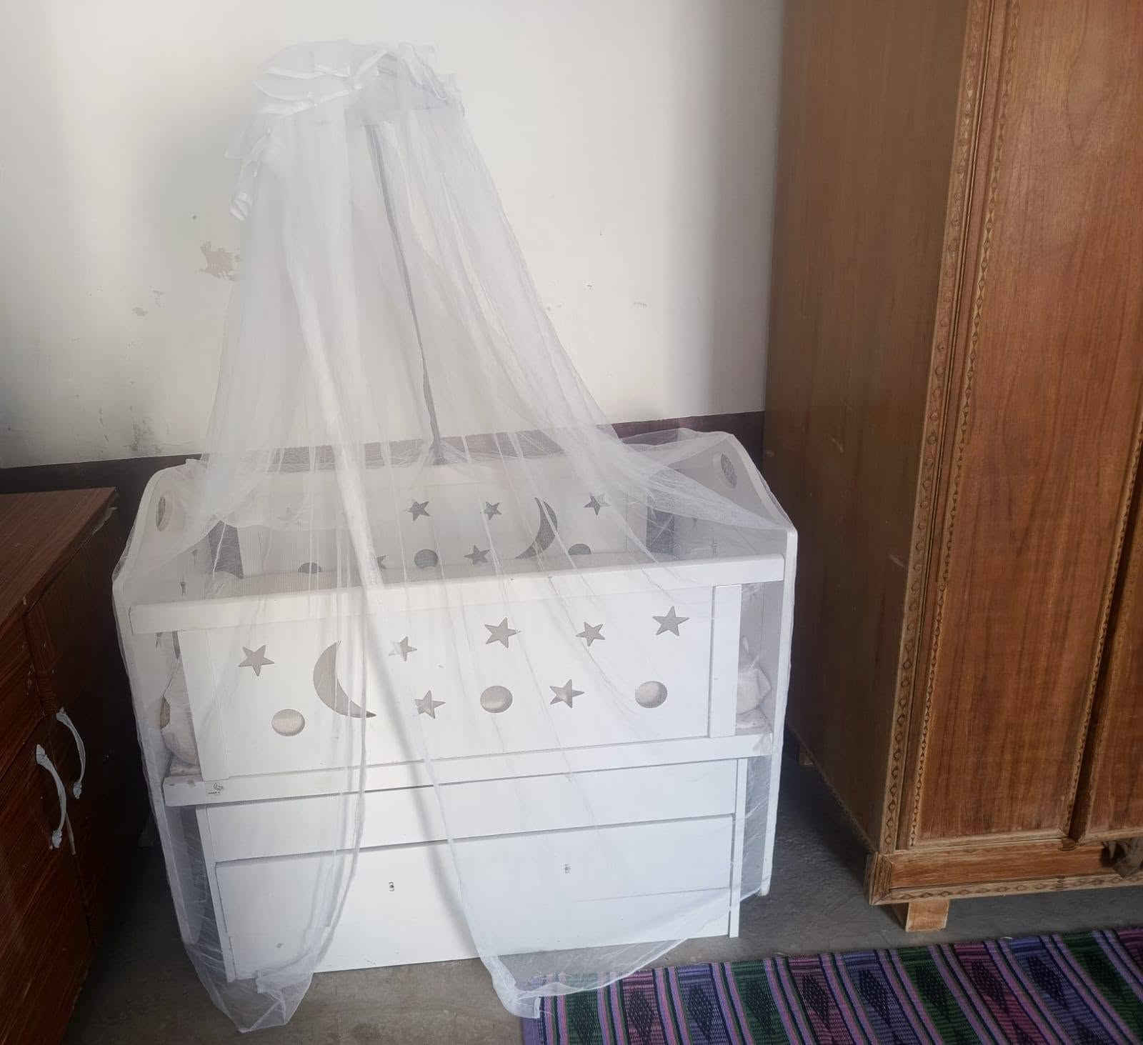 سلام عليكم 
كاروك اطفال للبيع 
سعر 90 الف
العنوان تكريت شارع الحولي
واتساب ***********
