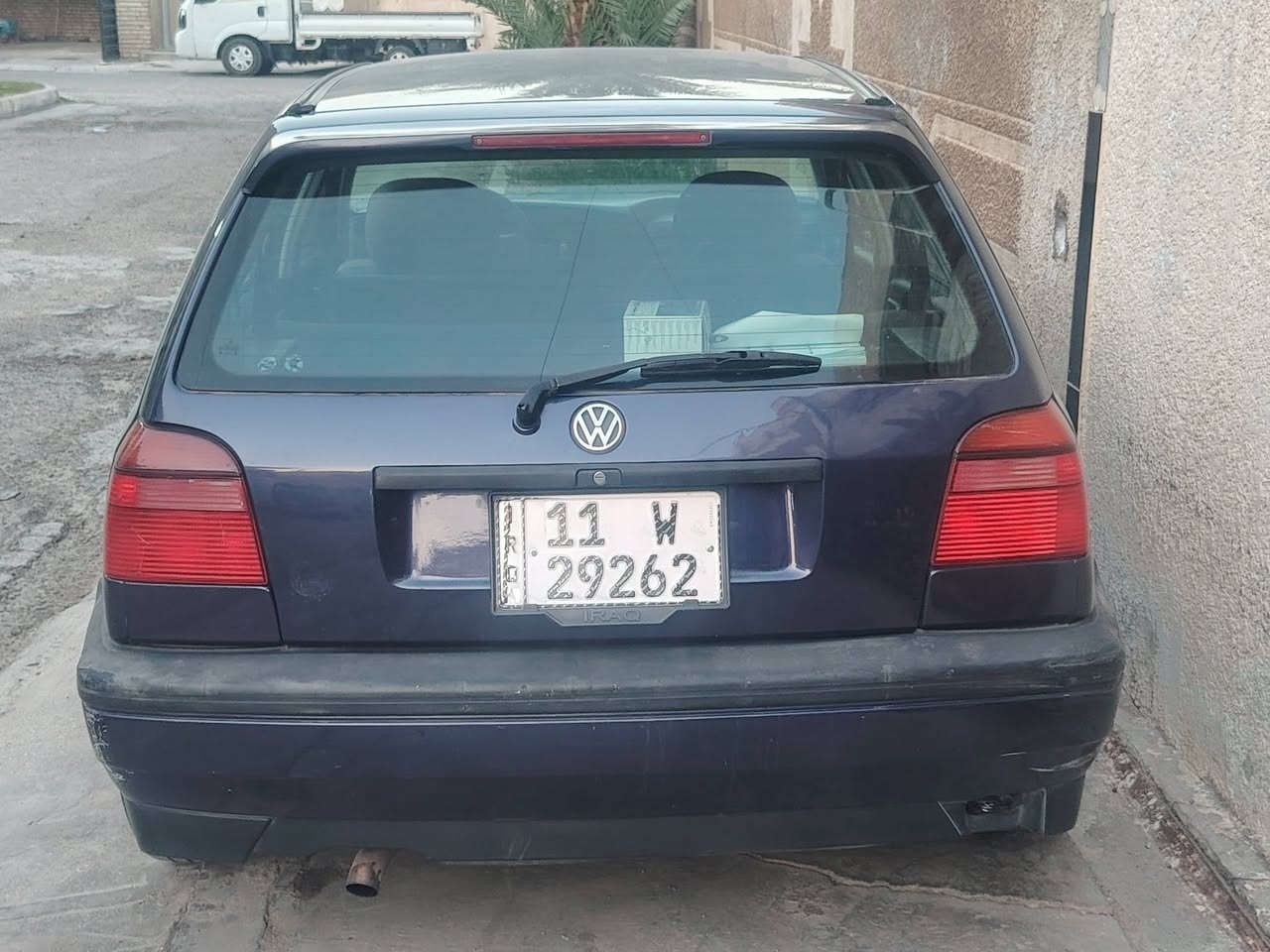السلام عليكم
كولف موديل 93 سيارة تبريدها خير من الله وكيرها تمام 
السيارة جاهزة ومابيها اي عيب رقمها انكليزي وما عليها غرامات 
العنوان الغزالية مدير الامن 
السعر 47 وبيها مجال 
***********
