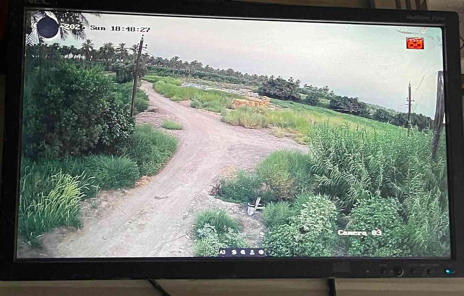 تنصيب منظومة 16 كاميرا ماركة Hikvision العالمية
لمزيد من المعلومات مراسلتنا او الاتصال
***********
