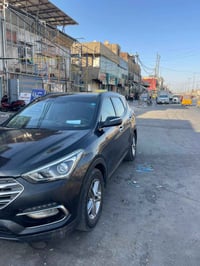 سياره سنتافيا امريكي  موديل 17 بعده  من الصبغ والتعديل والفتح والتبديل...