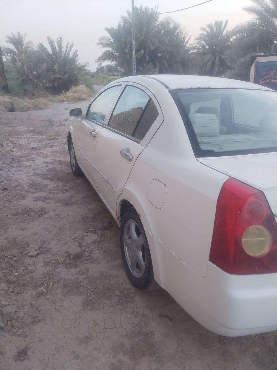 سلام عليكم سياراه شيري البيع جاهزه من تبريد وكير ومكيننه وحداديه موديل ٢٠١٢ سنوية ال ٢٠٣٠ والسعر ٣٣ وبيه مجال اشراي رقم تلفون ***********
