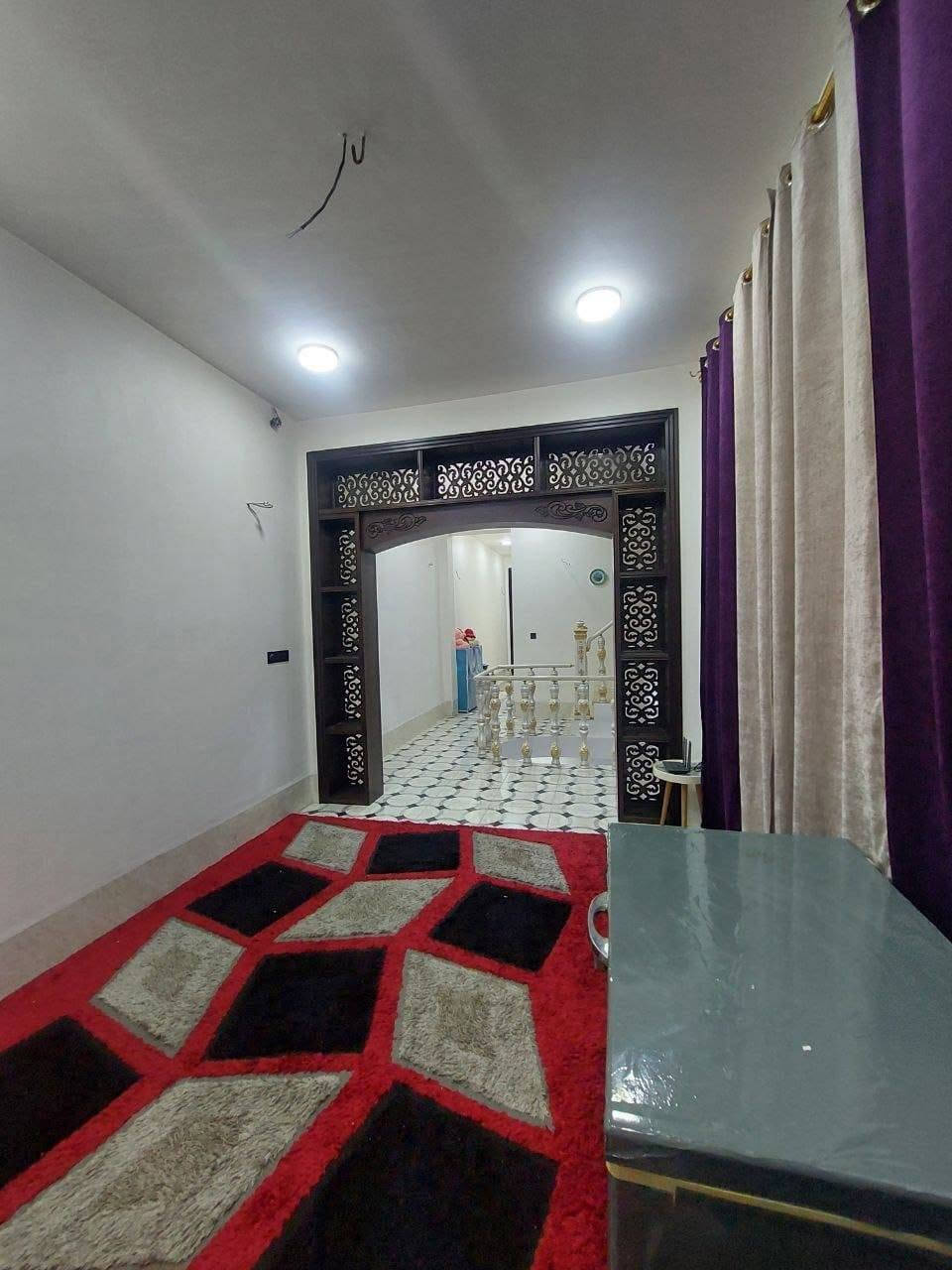 🏠 بيت للبيع في كربلاء المقدسة – حي الإسكان العسكري
✨ المساحة: 100م²
🏡 البناء: طابقين ونص
🛏️ 4 غرف نوم
🛋️ استقبال وصالة
🍳 مطبخ
🚿 صحيات
📐 الواجهة: 5م
📏 النزال: 20م
💰 السعر: 165 مليون وقابل للتفاوض
📞 للاستفسار والتواصل: ***********
***********
🏢 مكتب الميامين للعقار
نستقبل جميع العروض: بيع | إيجار | شراء
📍 موقع المكتب: كربلاء المقدسة – حي الوفاء، قرب ماركت المعالي
