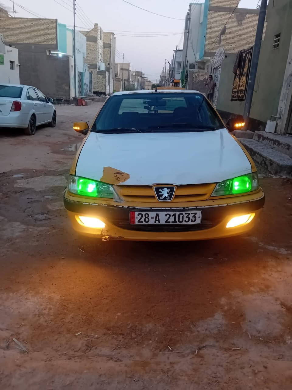 سلام عليكم بيجو بارص موديل 2013 سياره مكينه وكير زينات السعر 25 الاتصال على الرقم ***********
