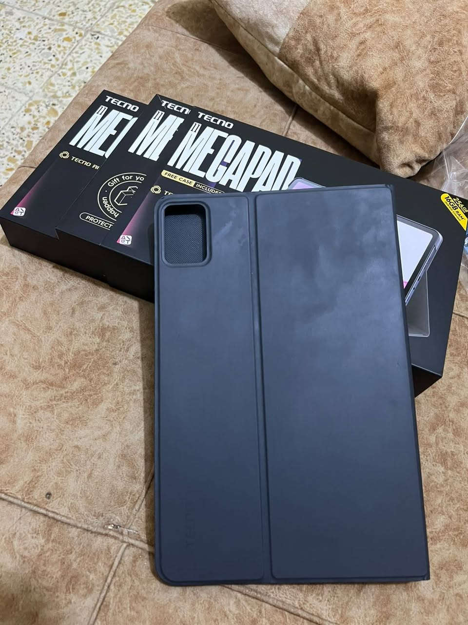 سلام عليكم ايباد TECNO  AL الذاكره 256 +رام داخلي 16GB  النضافه كدامكم والاستخدام مده قليله كلش  السعر( 225) 

***********
