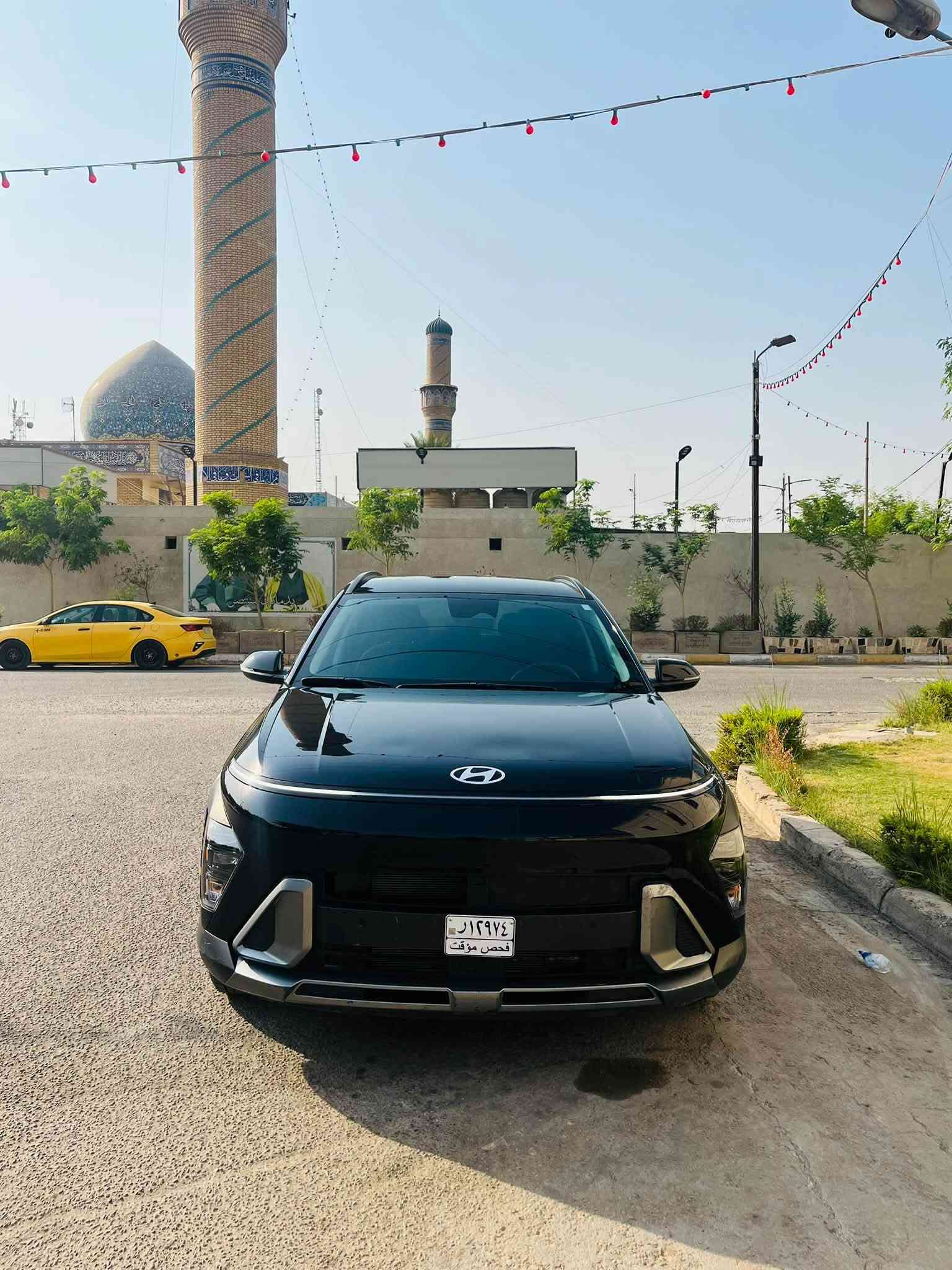 السلام عليكم كونا 25 دخول جديد منفيست باسمي فحص مؤقت السيارة بيها صبغ حافة البنيد كد صبعين فقط  لغود شواصي تبريد راديترات شركة مكفول يرباك ستيرن فقط ماشية٨الف بعدهي زيرو 

المواصفات
كشنات جلد 
شحن لاسلكي
تبريد قطعتين
فول بصمات
شاشة دجتل متصل
اشاير بالمري
ترحيب عند الاقتراب
دخول ذكي 
بصمة ابواب
سايد بريك بصمة
محرك 2000  🚀 
اوتو هولد 
تشغيل عن بعد
رادار امامي
رادار خلفي
رادار جانبي
تدفئة كشنات
تدفئة ستيرن
شاشة كبيرة
كامرة دوارة
تحديد مسار
قيادة ذاتية
توقف ذاتي 
تنبيه عند مغادرة المسار
كروس سرعة
وضعيات قيادة
لد امامي 
نزول منحدرات
صندوق ذكي
وبعد هواي مواصفات بيها

سيارة جاهزة وكاملة بدون نقص

السعر145 وبيها مجال بسيط
مكاني بغداد تقاطع درويش ***********

نص مكتوب في الصور:
- ٧١٤٥١٨