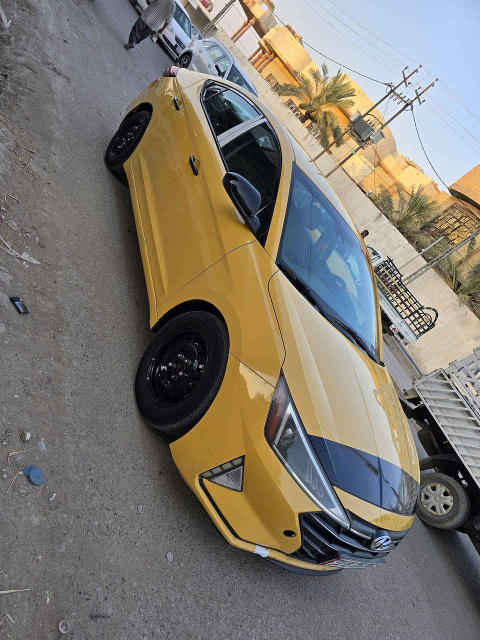 السلام عليكم 
النترا موديل 2020 رقم بغداد دولي تحويل مباشر 
وارد امريكي حادثه مرفق ويا المنشور 
غيره كفاله عامه 
كير شرط حداديه شرط 
محرك شرط 
حداديه اماميه خليفه شرط 
تبريد ثلج 
السعر 125 وبيه مجال 
الاتصال *********** مكان ديوانيه
