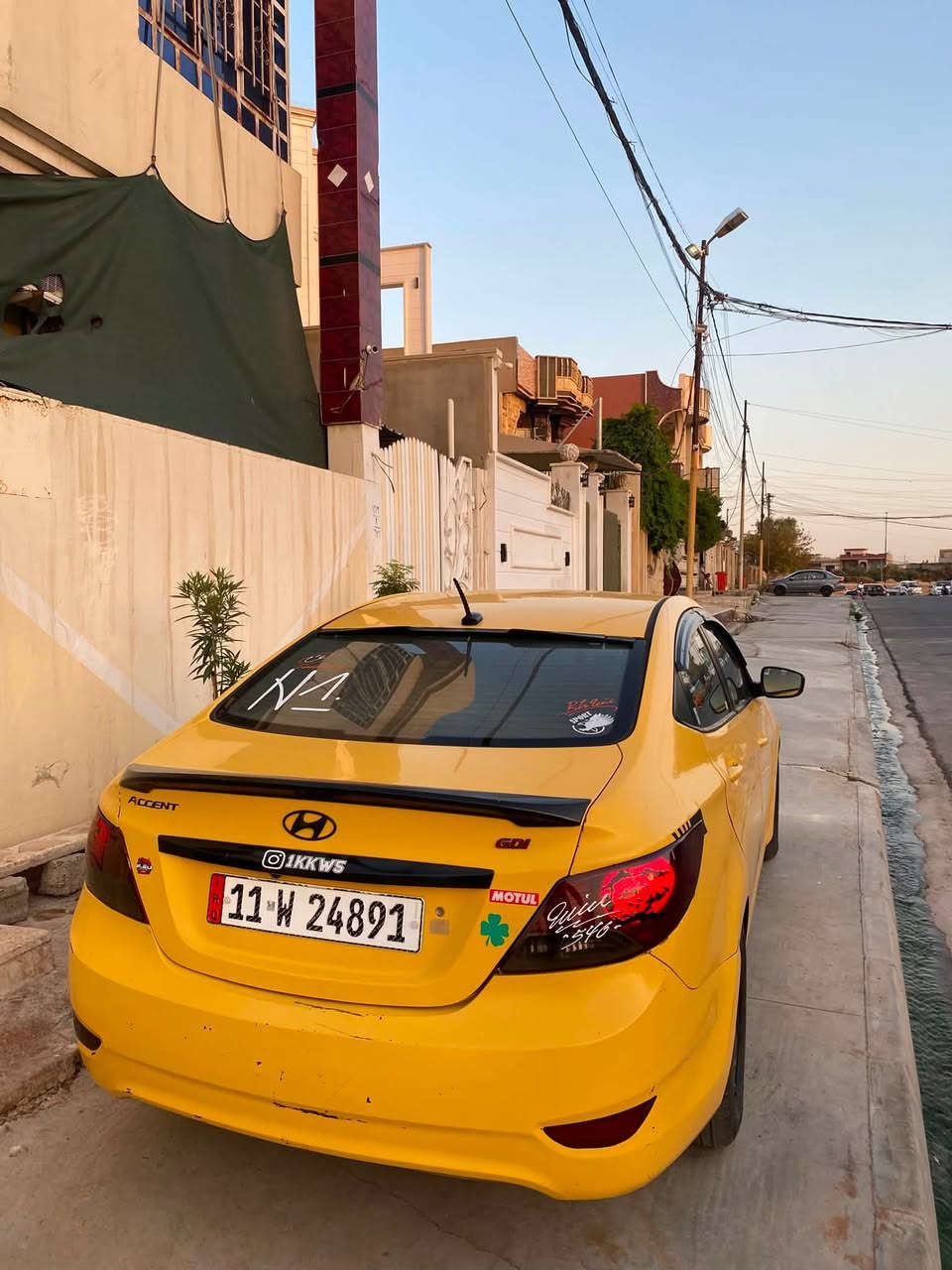 للبيع او مرواس بخصوصي
السلام عليكم

للبيع  اكسنت مضلع 2013 

كوبون بنزين 

رقم دولي سنويه 2030 اني شرعيها

مكيه وكير شرط 

تبريد شرط

تخم تاير وباتري جديد

نظام ايكو اقتصادي

نظام ABS

نظام مانع انزلاق 🏎️

ستيرن كهربائي EPS

سياره جاهزه كبل للشارع 

ضررها خلفي مو كلش قوي

وبيها معجون تلكيطات مال تكسي 

السعر 85

للاستفسار واتساب ***********

***********
