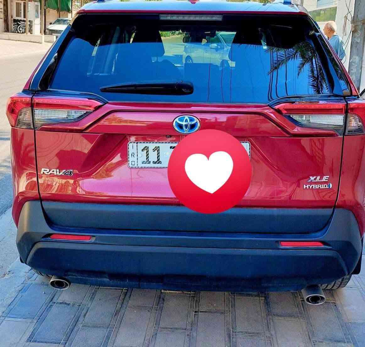 رافو فور XLE • هايبرد AWD • ٢٥٠٠٠ كم