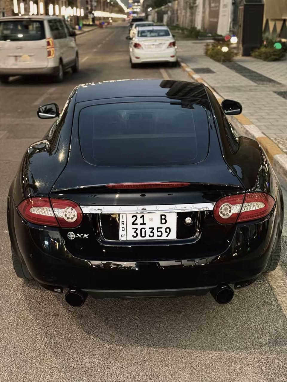 سلام عليكم  (بيع او مراوس ) 

Jaguar XK V8 🚀  2011   مكينه (5.0) (حصان 410) 
السيارة وارد خليجي وكاله سردار 
ماشية 111 كيلو متر حقيقي السيارة مغلفه PPF 
فول مواصفات 

-كشنات تدفئة + تبريد جلد 
-تحكم ستيرن + شفتات سبورت 
-كشنات جلد 
--سقف كنتارا 
-كير ماوس 
-3 وضعيات قيادة (طبيعي + سبورت + سبورت بلس )
-خزن ميموري 
-كتاب تضليل اصولي
-ويلات توسايز 
- ادامة كامله من كلشي 
-حساسات امامي + خلفي 
اخوتي السيارة كلش نظيفه ماشاءلله 
ناقصه خيال بس لان كلش سريعه🚀☠️

حادث السياره بغداد صار جاملغ امامي وراجع بارد 

ايرباك كله سليم ✅

تجي تفحصه وين متروح وبالعافيه على الي ياخذة 

وهذا رقمي لاي استفسار ***********
