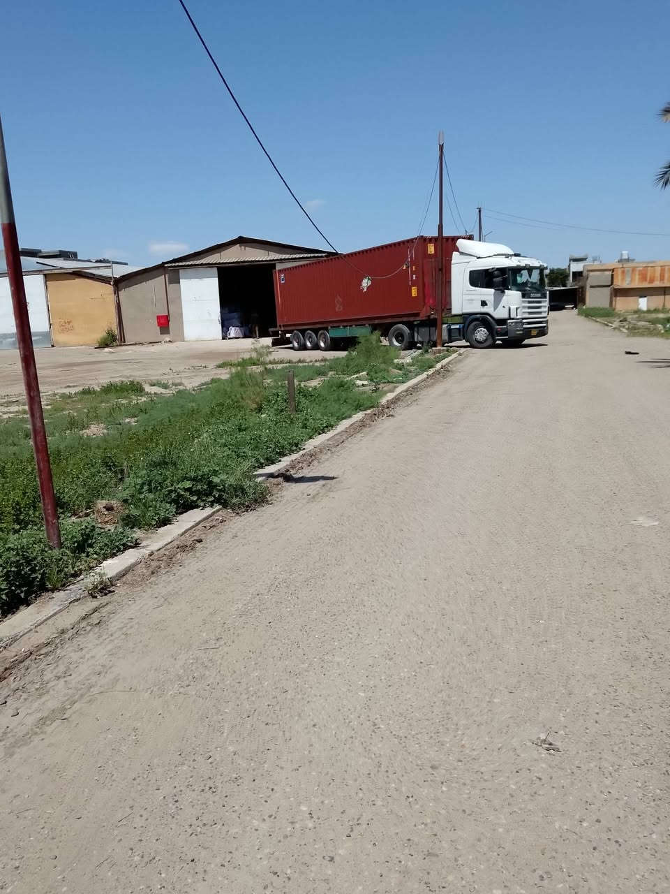 سلام عليكم سكانيه البيع محرك ابم ونوزل رقم دهوك منتهيه تبريد اسبلت جديد سياره جهازه راس وعربانه صاحبه***********
