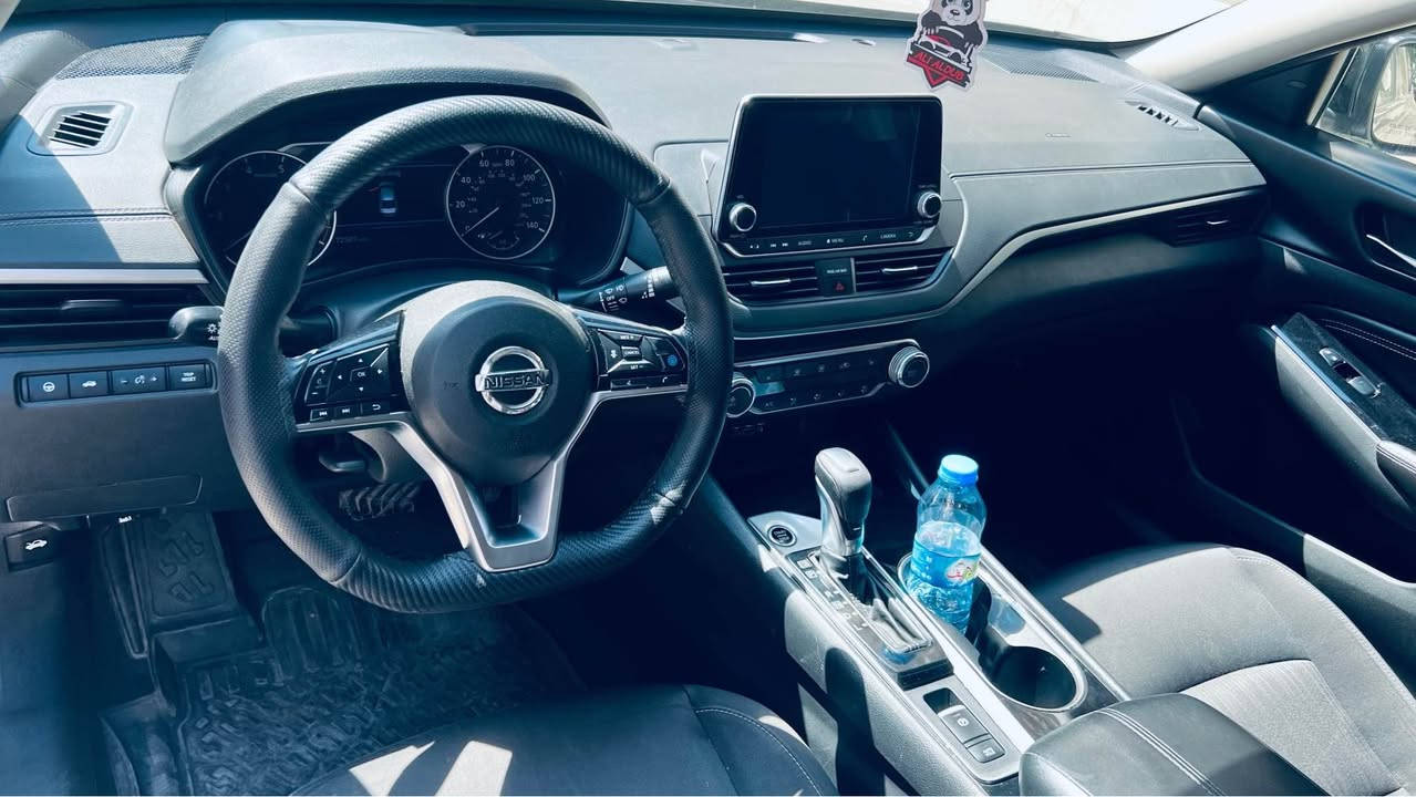 Altima  21 SV plass
التيما فول فول مواصفات
فقط بوند صبخ 
بدون دواخل بدون شاصي
رقم شاصي موجود نشر 
كير محرك بشرط 
بدون نقص سياره كله جديد 
عنوان كلار 
*********** كالار, السليمانية
