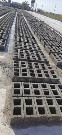 خدمات بناء • تواصل