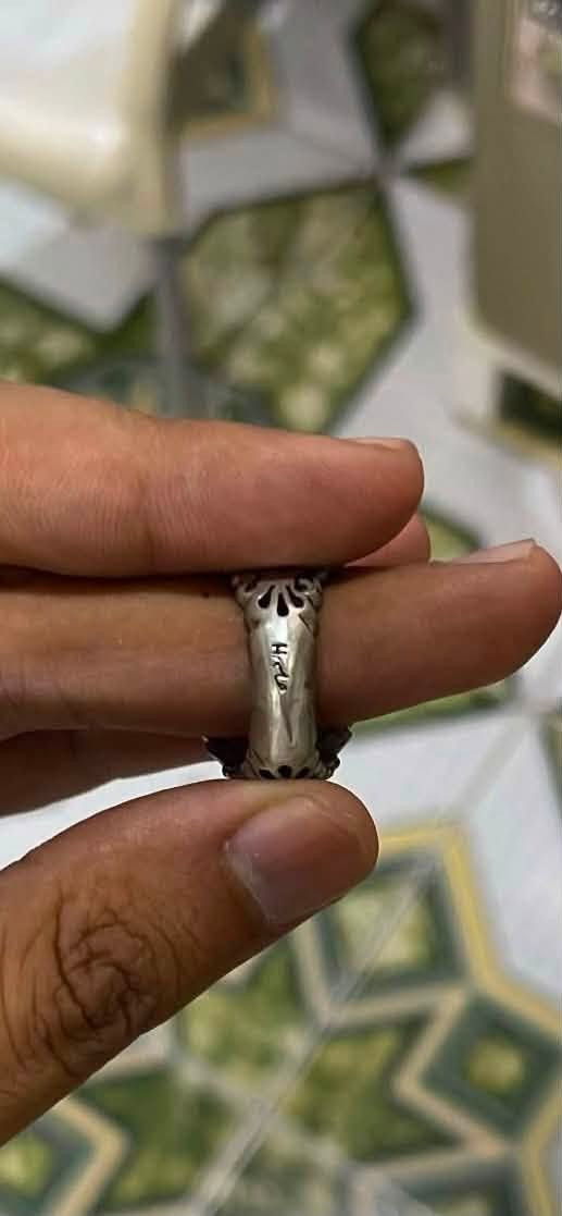 يماني مترش صياغة يدويه ثكيله السعر 75 وبي مجال واتساب ***********
