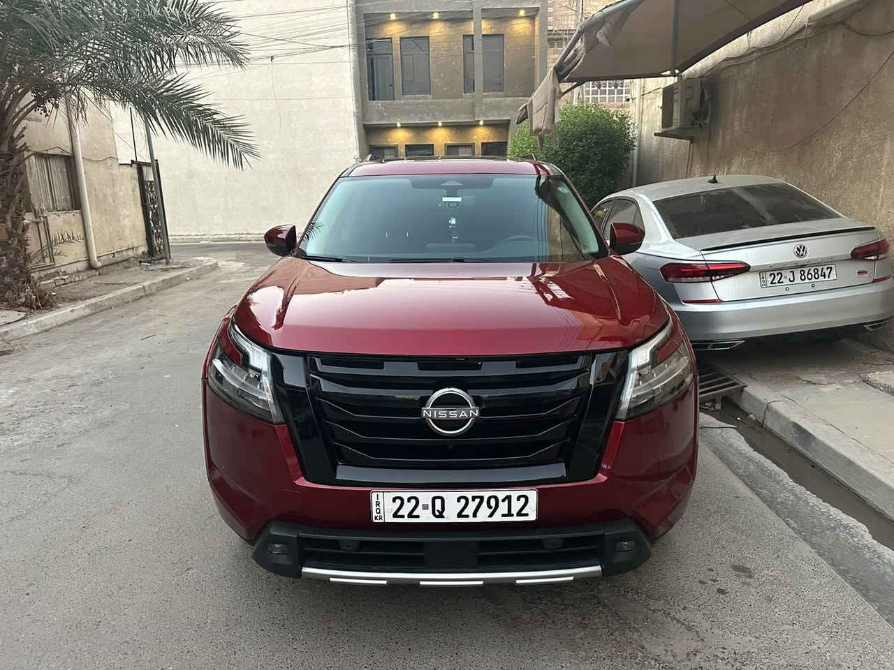 نيسان باثفايندر 2024 SV V6
السلام عليكم 

نيسان باثفندر  (( 2024 )) للبيع  لون ماروني 

موااصفاات السيارة SV 
محرك 6 سسلندر   3500
عداد المسافة 15الف قابل للزيادة

بصمة 
تشغيل عن بعد
رادار امامي (تحديد مسار)
رادار جانبي (نقاط عمياء)
رادار خلفي (تحذير من الاصطدام)
حساسات امامية+ خلفية
كاميرات 360°
كشنات مخمل
كشنات تدفئة
تحكم كشن السايق  كهرباء
اشاير بالمري
تبريد  3 قطع
تحكم وضعيات القيادة...Drive Modes 
شفتات + تحكمات ستيرن 
هيتر ستيرن
‏Apple Car Play
‏Android Auto 
هاند بريك بصمة
اوتو هولد Auto Hold
اوتو ستارت ستوب Auto Start stop
مانع انزلاق+ABS
شاشة كبيرة لمس+كاميرا
منافذ AUX+USB
7 راكب كشن متصل

السيارة حادثه موضح بالصور وصور الحادث مرفقة مضللة للجمالية رقم اربيل باسمي هزة تخلص شهر 5 2027
حتى مادوخك السيارة بنيد مبدل وجاملغ مصبوغ وراجع بصف السايق ايرباك ستيرن وتكمة ساق طاك / نقصها قبغ محرك ودرع جوه السيارة لايت تكمة ورة السايق عاطل  شك 10سم كشن السايق يتخيط  

مكان السيارة بغداد 
السعر 27500 $

***********
