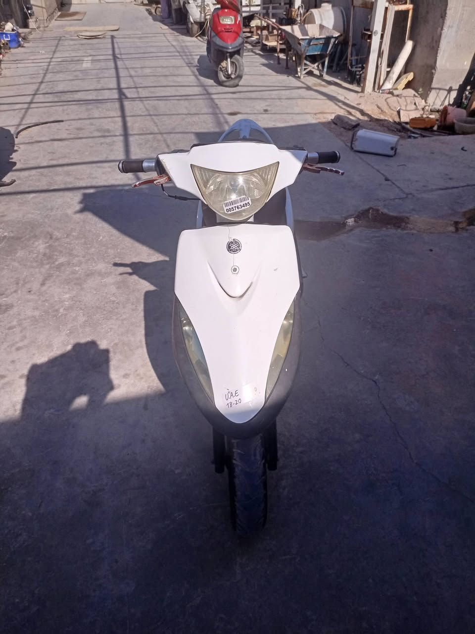اخوان الدراجه معروضه يمي للبيع نضيفه كلش مكينه كهربائيات تايرات دبلات كفرات كلها بحاله جيده جدا سعرها 500الف مكاني بغداد الثعالبه واني بخدمتكم للاستفسار ***********
