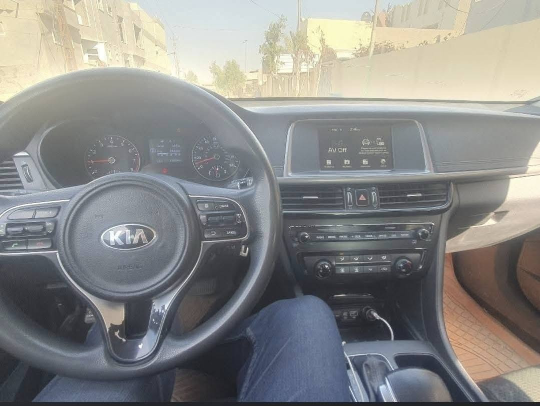 السلام عليكم اوبتما موديل ١٨ امريكي
محرك ٢٤٠٠ رقم بابل دولي بأسمي موصفات نص فول 
ضرر تبديل بنيد وخشم جاملغ وارباك ستيرن صور حادث موجوده وبيها صبغ بأمريكا بتكمه اربع اصابع فوك سايق موضحه بصور فقط من الخارج
 سياره جاهزه محرك كير حداديه تبريد تخم تاير ادامه كامله كهربائيات 
السعر ١١٠ وبيها مجال العنوان بابل القاسم 
***********
