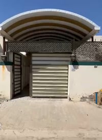 مجمع أبو تراب • ٢٠٠م • سند حر