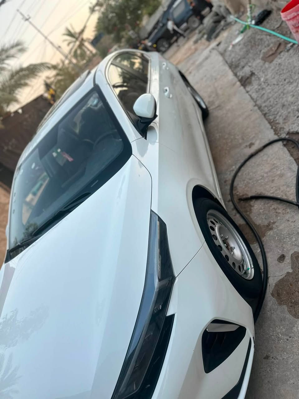 تحيه طيبه السلام عليكم 
كيا كي 3 2024 
فول مواصفات 
عداد المسافه 54
محرك 4 سلندر 1500 دبل نوزلا 
كشنات جلد 
بصمات تشغيل ابواب 
شاشه كامره 
تحكم ستيرن 
حساس 
فتحه سقف 
مري اشاير بلمري ترحيب 
ويل كب 
تبريد قطعه وحده 
مكفول 
رقم اربيل شرط تحويل مباشرة 
العنوان نجف كوفه تفاصيل اكثر 
نتصال ***********
