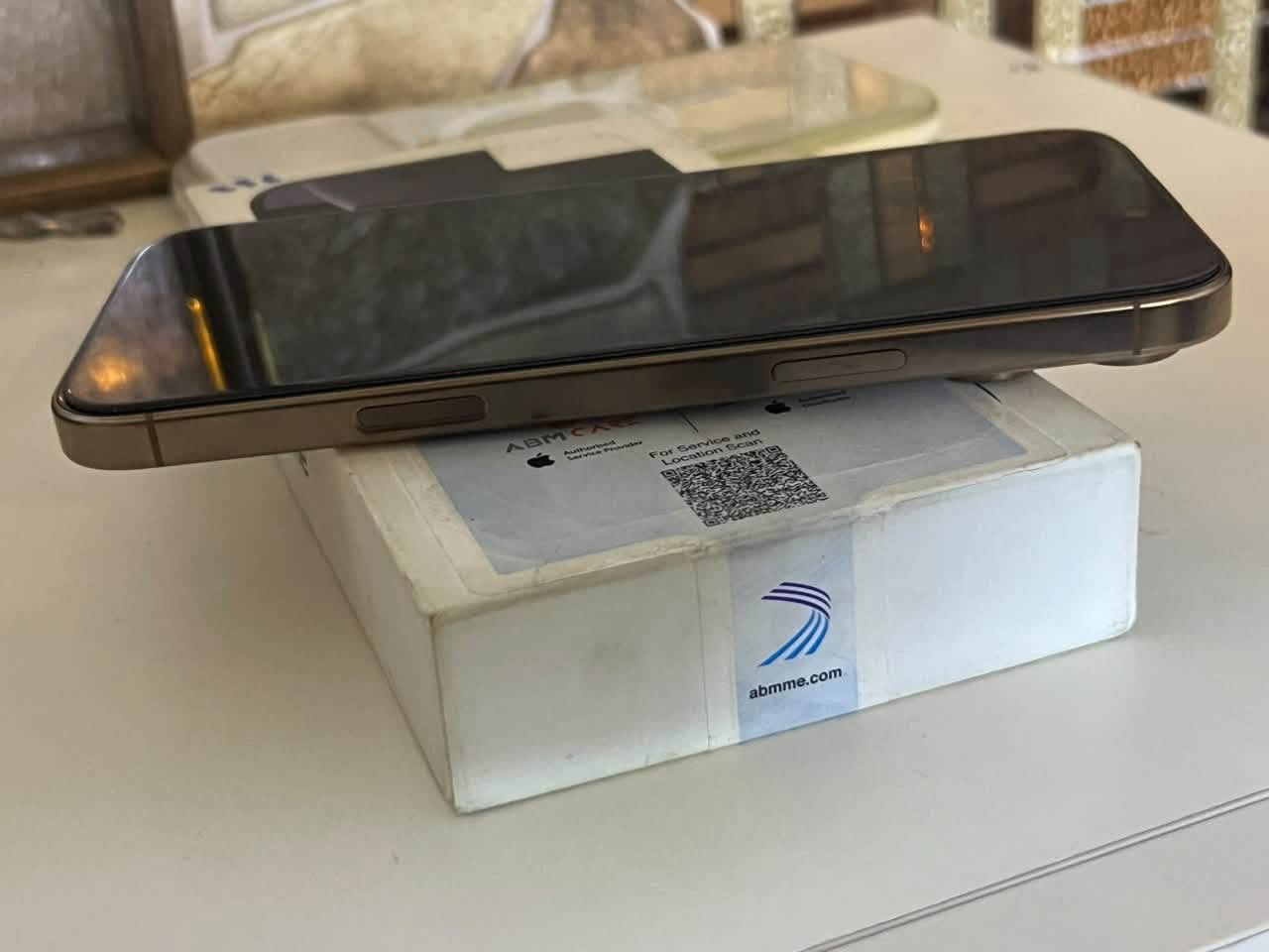 ايفون ١٦ برو ماكس ذاكره ٢٥٦
بطاريه ٩١

ماستر 

مكفول جهاز مال بيت 

كلش نضيف

وتر 

مكاني 

سيديه 

***********

نص مكتوب في الصور:
- ٧:٠٤ حالة البطارية عادية حالة البطارية تعمل بطارية iPhone هذه على النحو المتوقع. حول البطارية والضمان... الحد الأقصى للقدرة ٩١٪ هذا قياس لقدرة البطارية مقارنة بقدرتها عندما كانت جديدة. قد تتسبب القدرة المنخفضة بتقليل ساعات الاستخدام بين عملية الشحن والأخرى. عدد الدورات ٤٠٧ هذا هو عدد مرات استهلاك iPhone لققدرة البطارية. معرفة المزيد... تاريخ التصنيع كانون الأول ٢٠٢٤ أول استخدام نيسان ٢٠٢٥
- ٧:٠٤ حول الاسم MY iPhone إصدار iOS 26.5.2 اسم الطراز iPhone 16 Pro Max رقم الطراز MYWJ3AE/A الرقم التسلسلي FH9FXY3VFV الأغاني الفيديوهات ١٣٠ الصور ٥١٩ التطبيقات ٢٧ السعة ٢٥٦ غ.ب. متوفرة ١٨٨,٢٥ غ.ب. عنوان Wi-Fi DC:9E:8F:4E:75:C6 Bluetooth DC:9E:8F:54:00:60