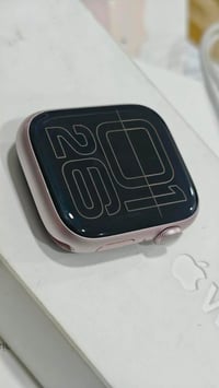 Apple Watch Series 9 45 mm GPS  ابل واتش جيل تاسع , حجم الشاشه ٤٥ وجي ...