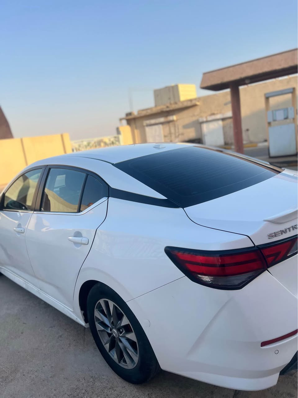 Nissan sentra 2021 SR
 6 بارجه سبوخ بيً داخلي 
گئر مكينه شه رت 
رقم سنوي جديد تحول شرط
جار تا جديد  تقه رقه شه رت 
سعر 108$مجال
*********** اكر, نينوى
