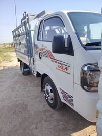 كيا فحل • ٢٠٢٢ • ٤٠٠٠