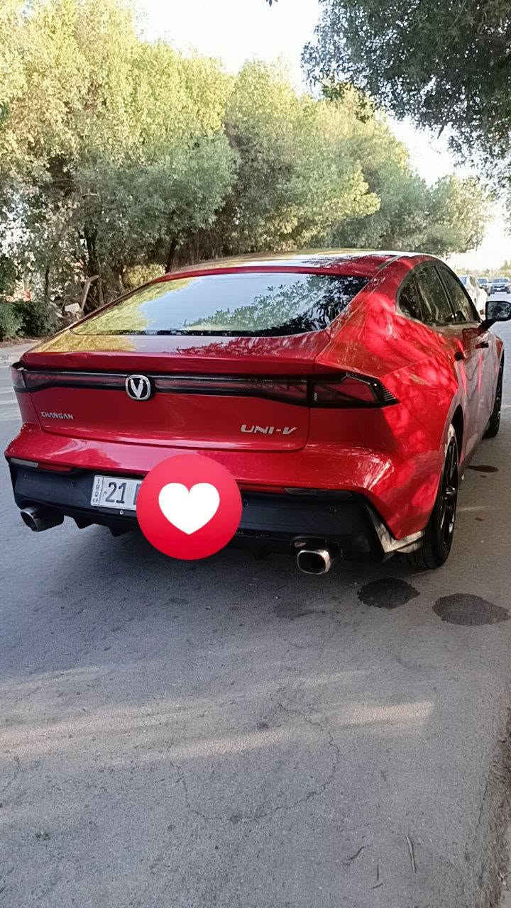 -شانجان UNI-V 2024
-الممشى 70الف km
-كفاله عامه 
-رقم شمالي وكاله ثاني يوم 
-مواصفات السياره معروفه 
.بانوراما 
.كشنات (كهربائي) جلد تبريد 
.تشغيل عن بعد 
.تحديد مسار
.كامره 360
.اوتو هولد
.سايد بريك كهربائي 
.محرك 1.5T
.حساسات خلفيه واماميه 
.السياره داخل ضمان الشركة 
.تسجيل فيديو كامرات السياره تلقائي للأمان 
.جنطه كهرباء 
.بريك طوارئ تلقائي
.قطعتين تبريد 
.وبعد هوايه مواصفات وانظمه ما ذكرتها
-السياره نظيفه جداً استخدام شخصي 
-السعر 140 وبيه مجال بسيط 
-للأستفسار :***********
-مكان السياره النجف الشرف
