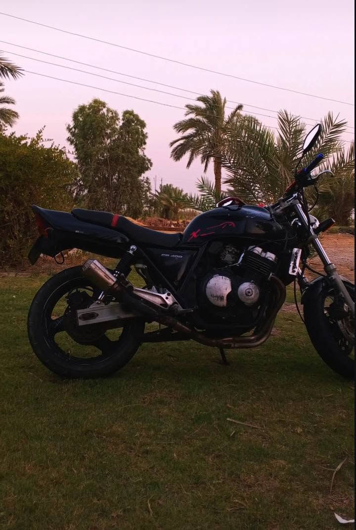 سلام عليكم
cb4 جيل اول للبيع فول نضافه محرلك بلادي جيب 
جيب فيتر وتعال 
والدراجه مسويله ادامه كاملهه يعني اي نقص مبيه
السعر 1700
مكان بغداد الدوره البوعيثه 
الرقم ***********
