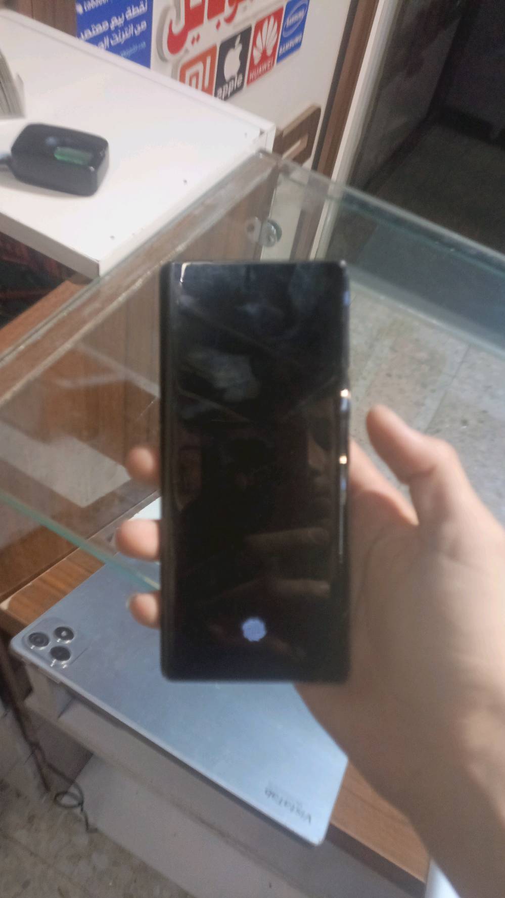 السلام عليكم جهاز انفنكس زيرو ٤٠ ذاكره ٥١٢ بي سواد بسيط بل شاشه ميءثر ابد وكسور بل شاشاه بسيطه بصمه شغاله ما مفتوح الجهاز ميصرف شحن صوته عالي ٣انضمه شحن مراوس بايفون قافل ايكلاودمن ١٢وفوك او ما مقفول عادي مكاني بغداد الغزاليه رقمي ***********
