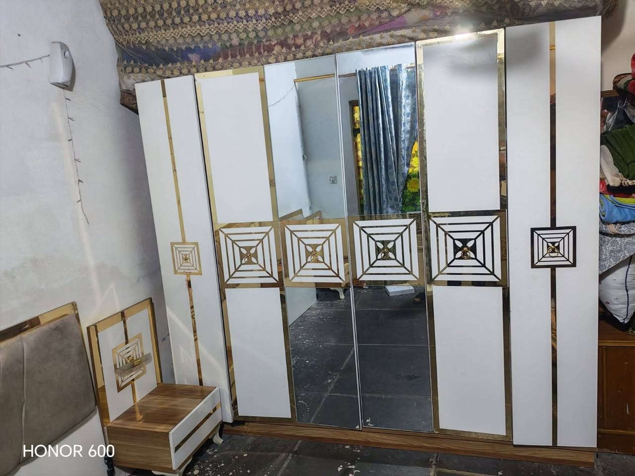 سلام عليكم اخوان غرفه نوم تركيه 5 قطع سعر معه نقل 340 الف اي استفسار رقم ***********
