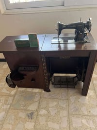 للبيع مكينه انتيكه  شغال جديد انكليزي كتلوك ويها كامله  السعر 400وبيهة...