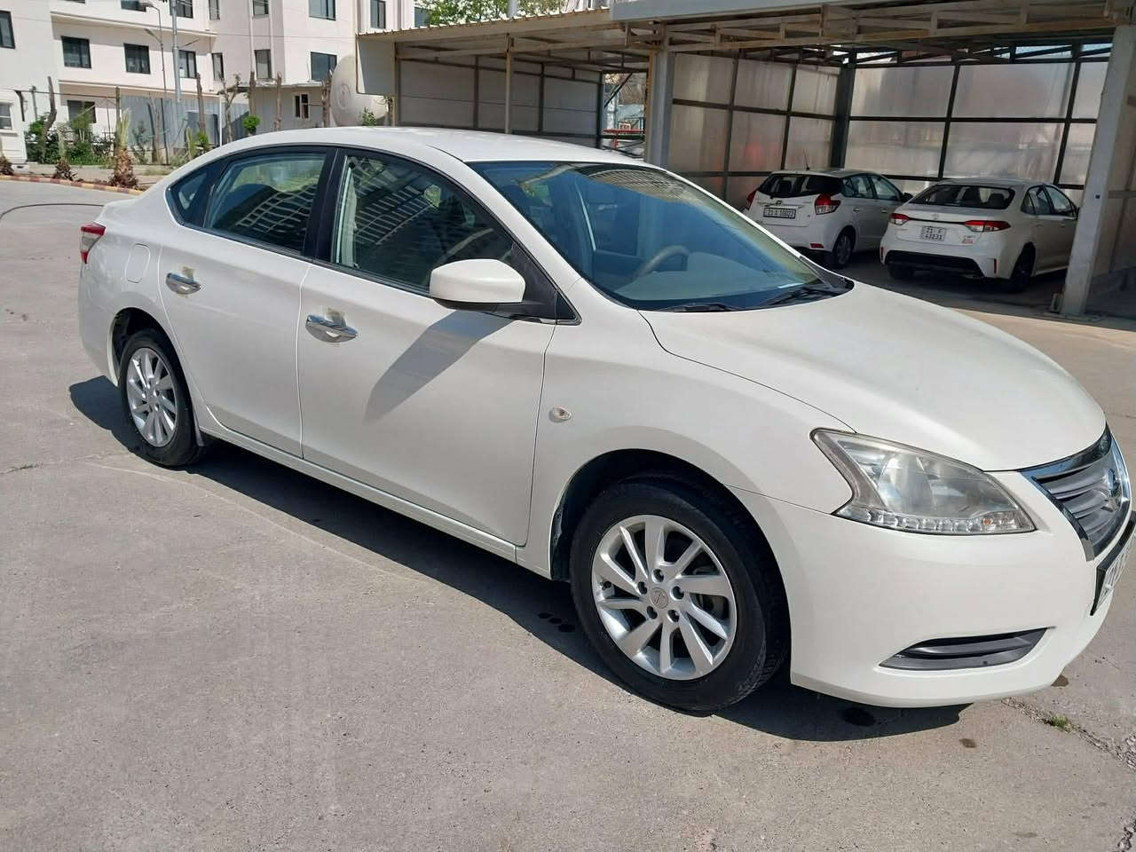 نیسان سینترا خلیجی ٢٠١٦
٤٩ کیلۆمەتر رۆشتوە 
یەک دەسە لۆکە 
بێ بۆیاخ بێ سارد
مواسەفات بەسمە ویلکەپ شاشەو svیە
نرخی ١١٨$ قفڵ
ژم.  ***********
