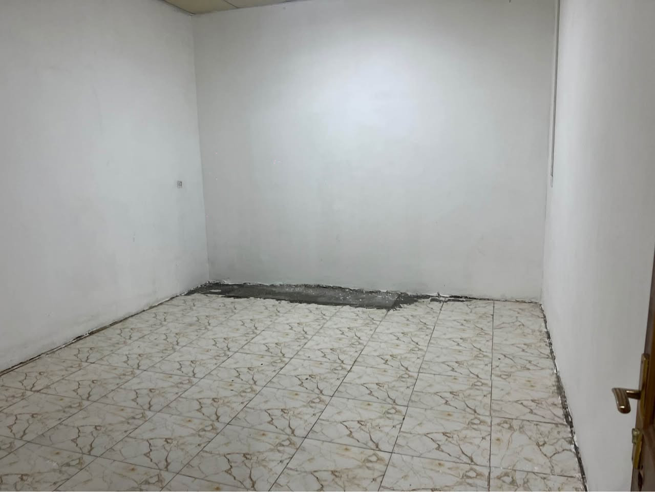 المطيحه البصرة • مشتمل ارضي • غرفتين