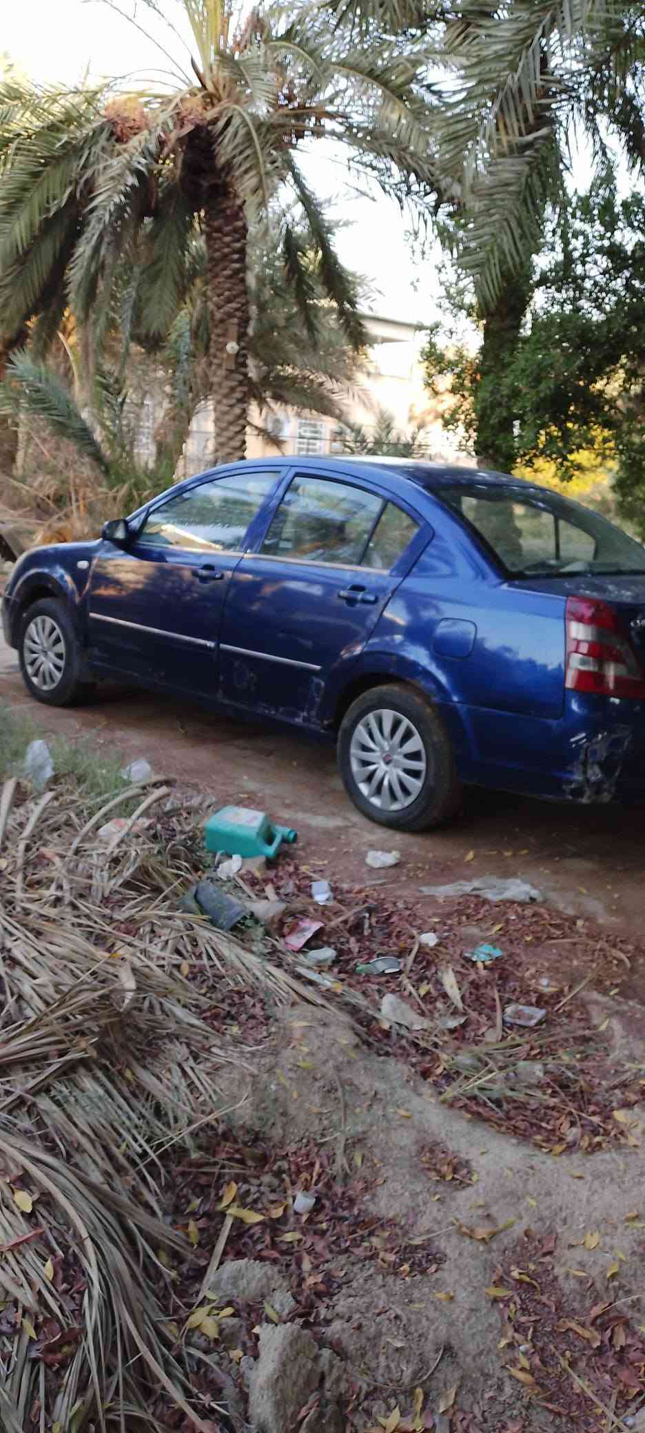 موديل 13 كير عادي مكفولة من ضربة بيها دحچات بسيطة وخياس بيبان  محرك 1500 بلادي شاشه حساسات خلفيه لايت زنون عايزة حدادية بيع او مراوس بكوري مع الفرق سعرها   26/  ***********
