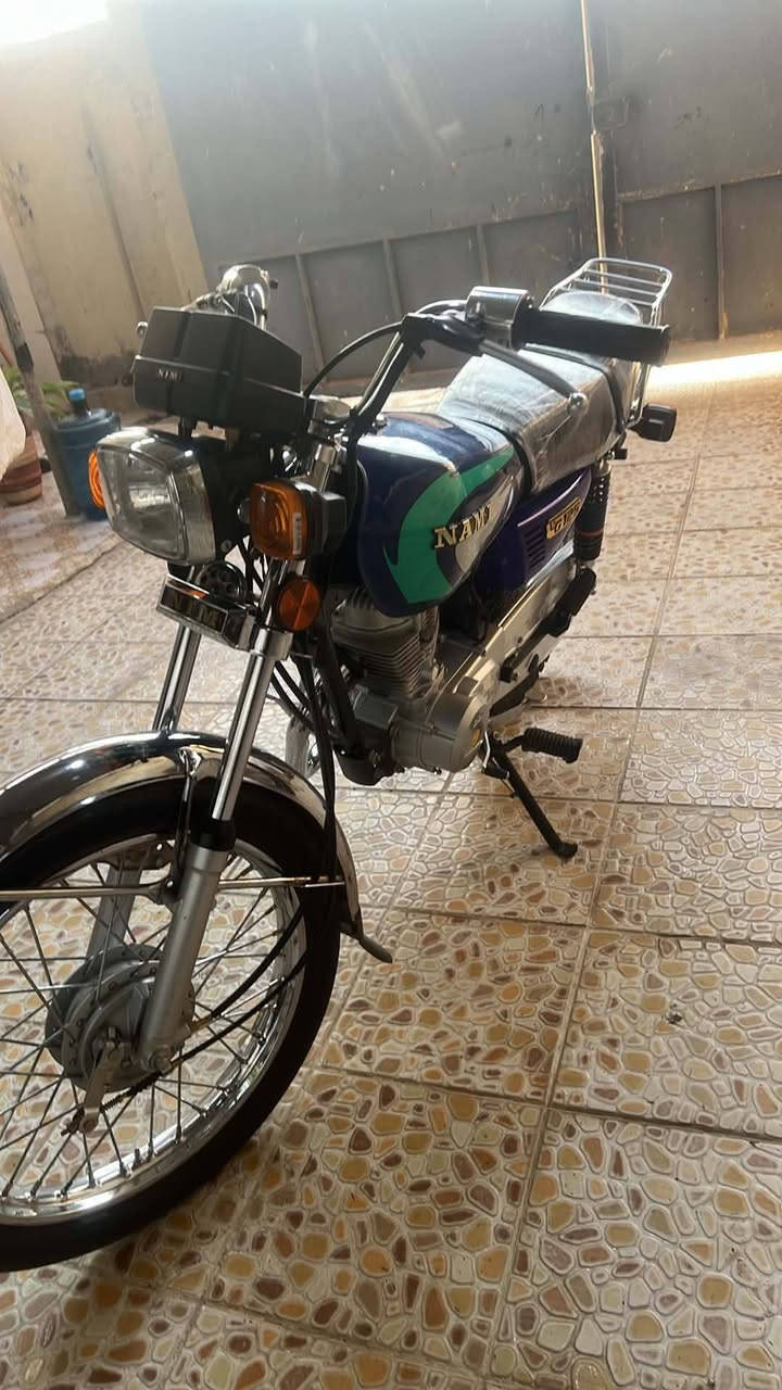 نامة موديل27 كلشي شغال بيهه
السعر 650 وبيهه مجال بسيط ***********
