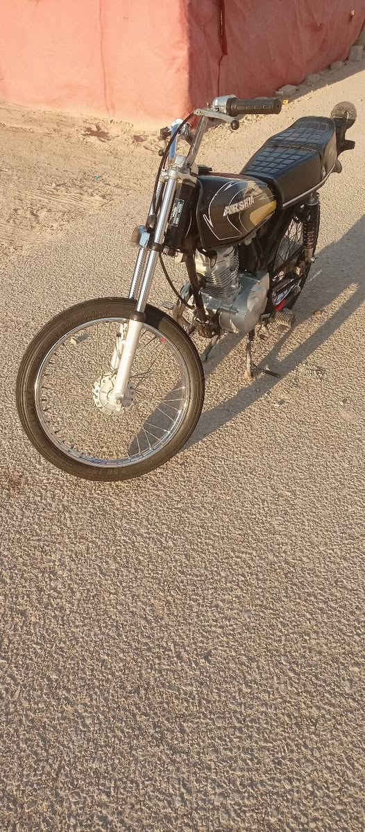 للبيع 21 اصولي ماعايزه شي س 650اليريده بخدمته ‎***********‎
فكريات ماريد
